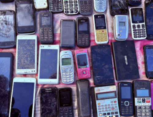 From Pocket to Policy: How Schools Navigate Student Smartphones